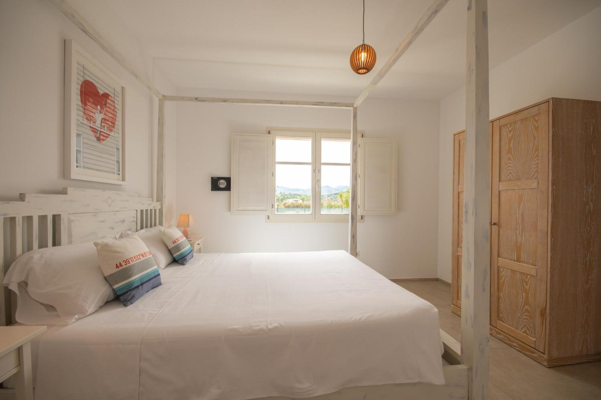Enaja - Luxury Retreat Lejlighedshotel Budoni Eksteriør billede