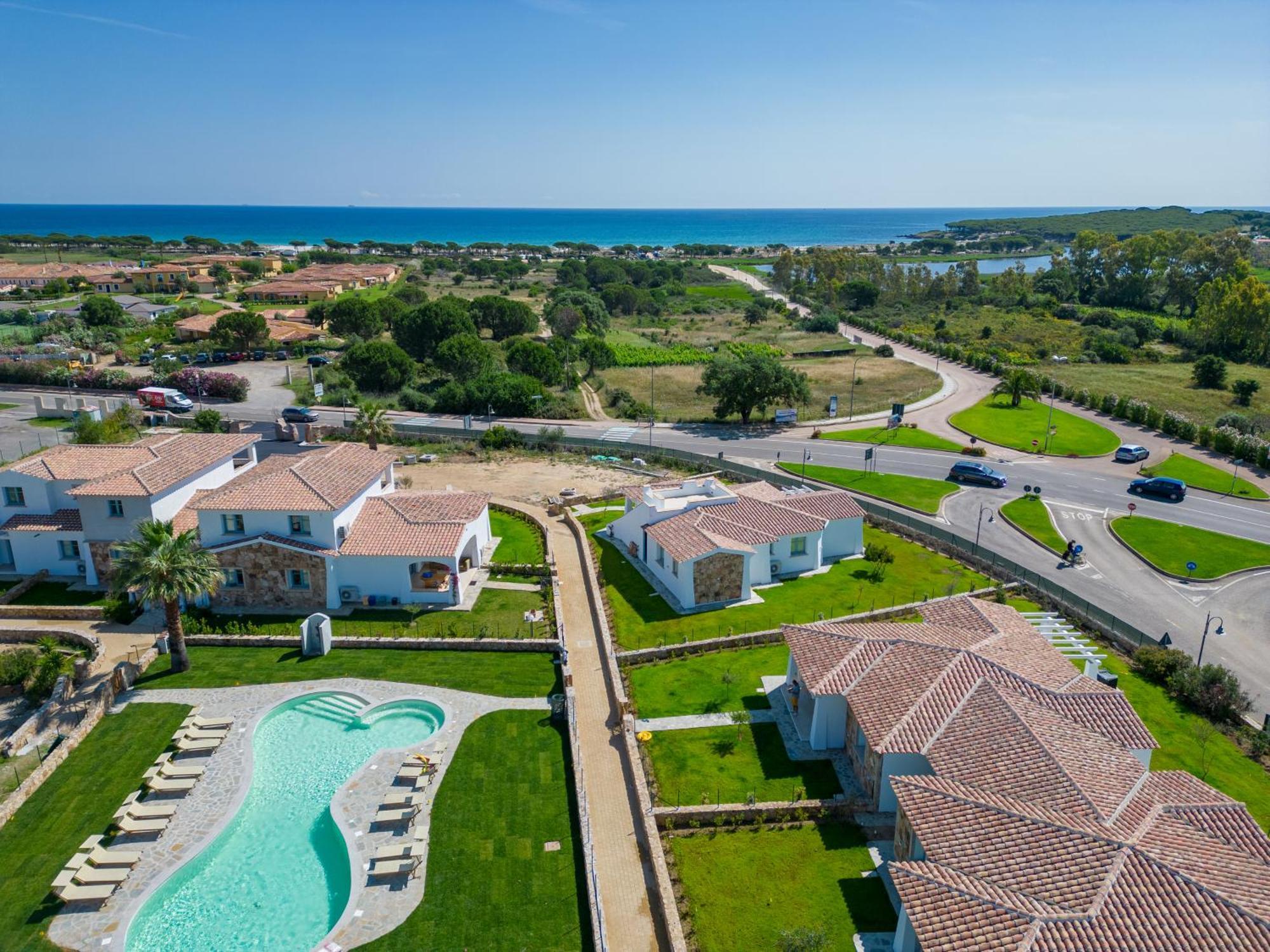 Enaja - Luxury Retreat Lejlighedshotel Budoni Eksteriør billede
